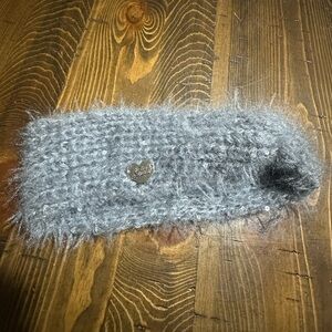 Betsey Johnson Women's Fuzzy Knitted Cinched ear warmer Headband one size